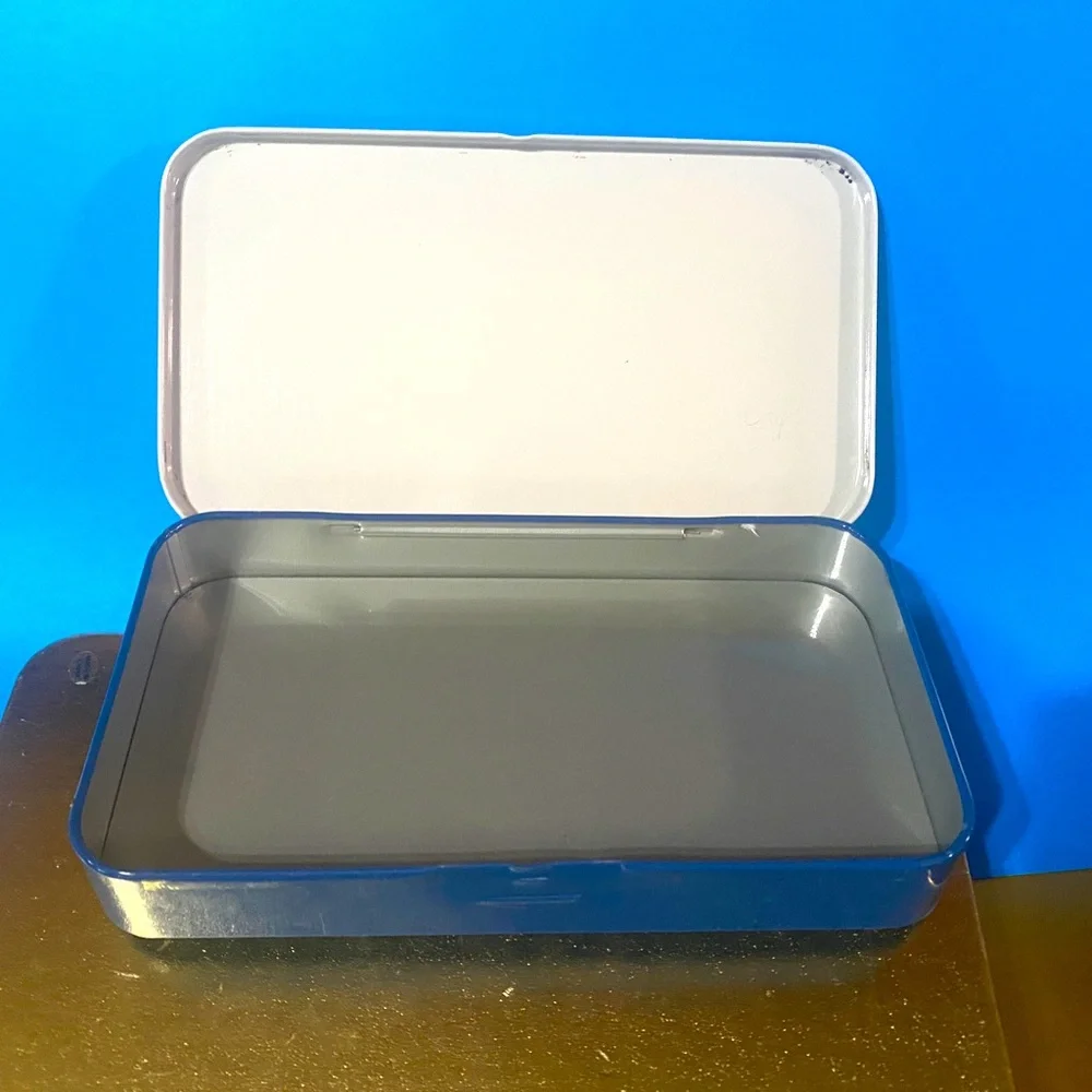 WALT DISNEY VINTAGE MICKEY & MINNIE TIN PENCIL BOX TIN BOX Co